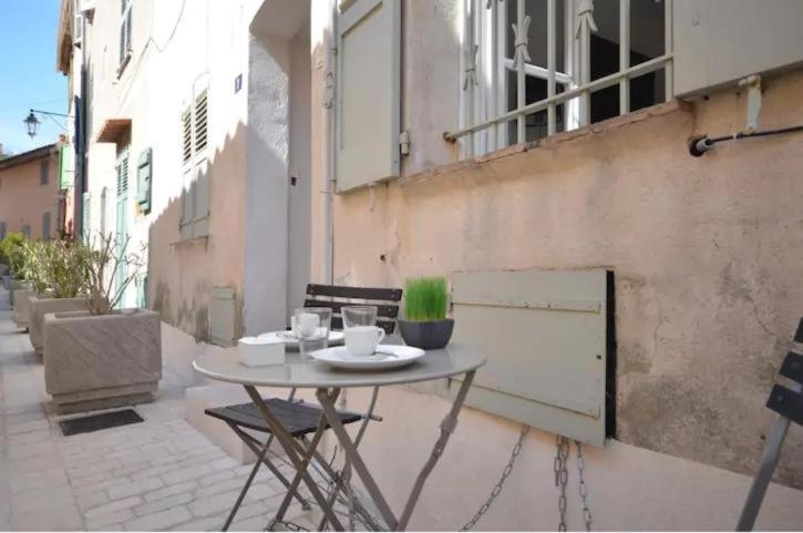 Appartement 3 Studios Centre Ville Saint Tropez Avec Parking Экстерьер фото