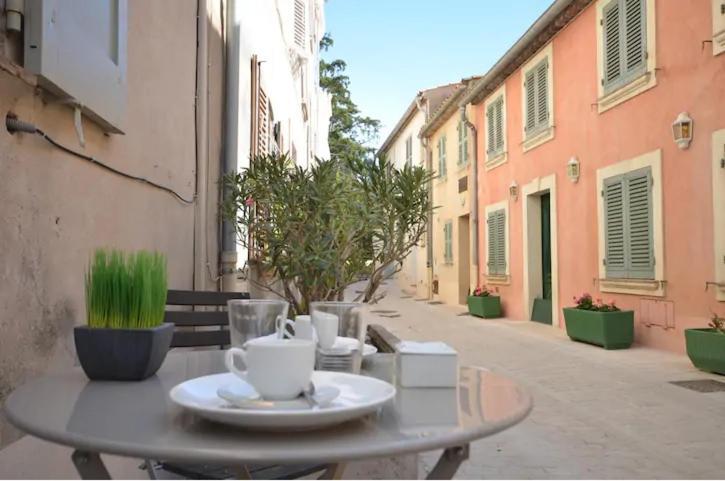 Appartement 3 Studios Centre Ville Saint Tropez Avec Parking Экстерьер фото